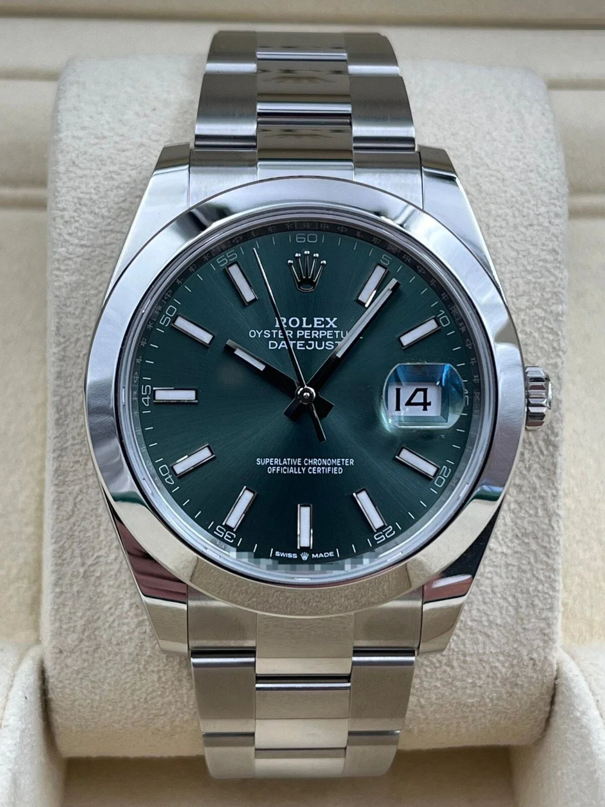 Rolex Datejust 41mm Smooth Mint Green Index Dial Oyster Bracelet 126300 Box & Papers 2025